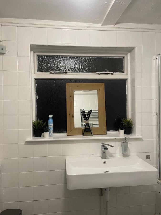 Balham, South London Spacious Guest House 1, 6 Rooms Available Exterior foto